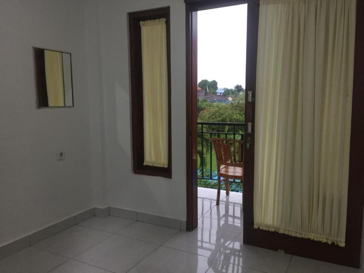 Pondok Sariqu Hotel Legian Buitenkant foto